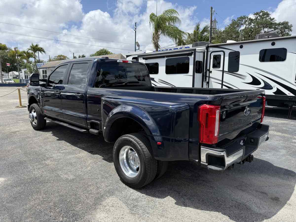 2023 Ford F-350 XL photo 8