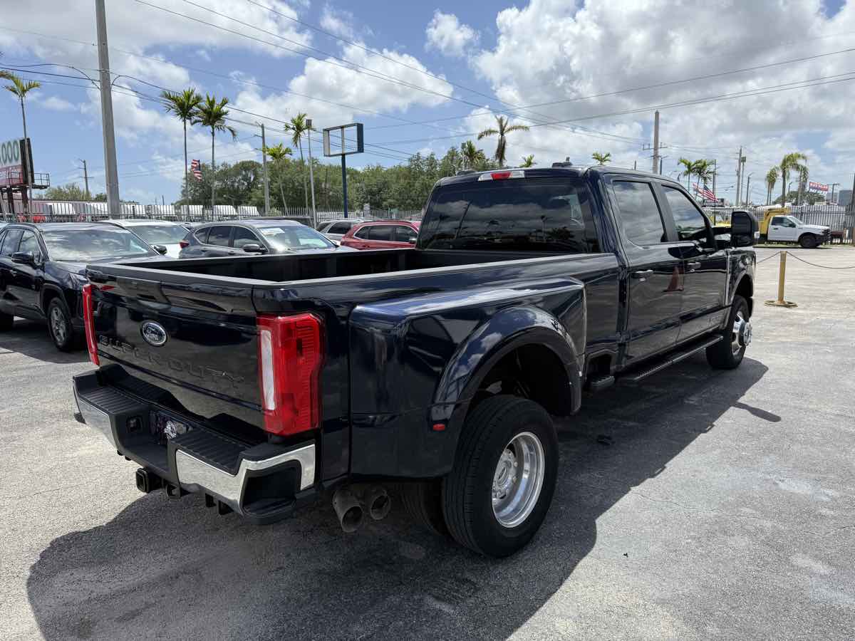 2023 Ford F-350 XL photo 10