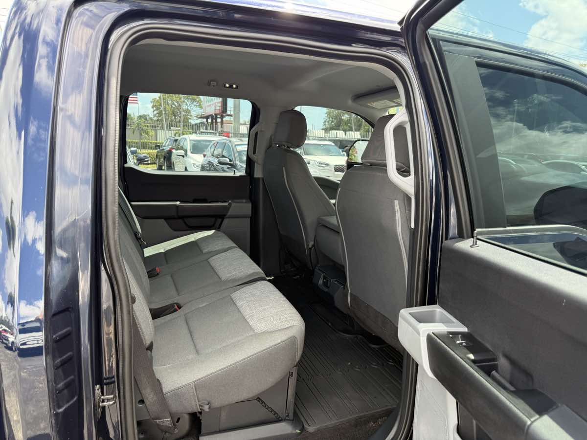 2023 Ford F-350 XL photo 21