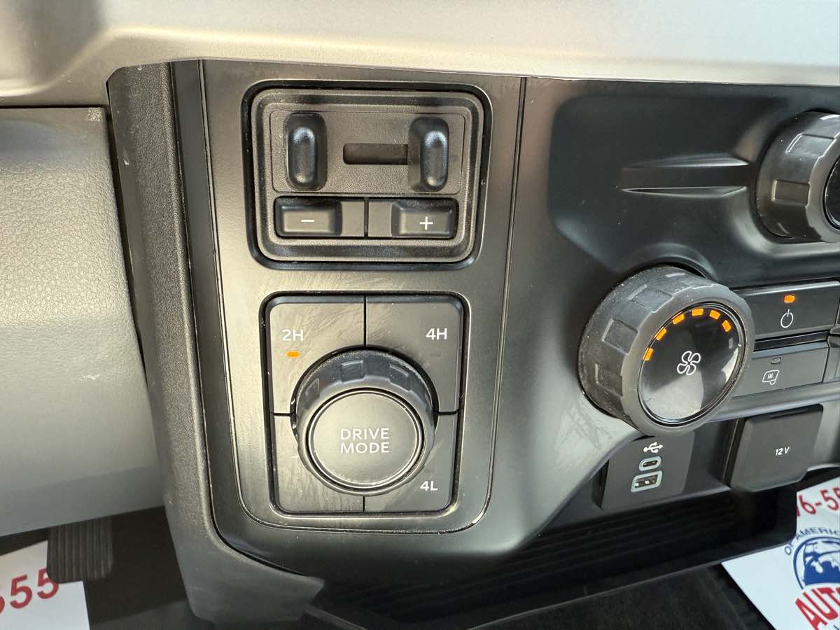 2023 Ford F-350 XL photo 34