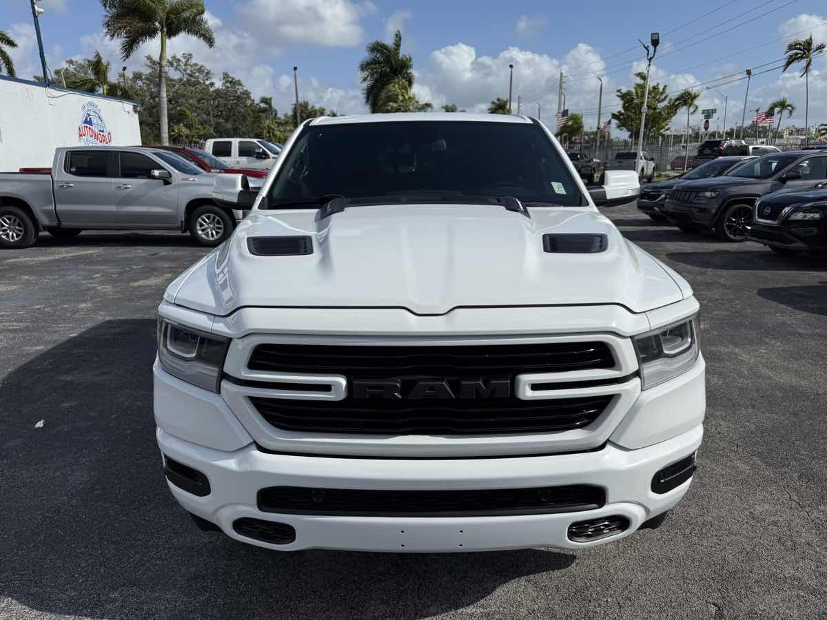 2020 Ram 1500 Laramie Sport photo 4