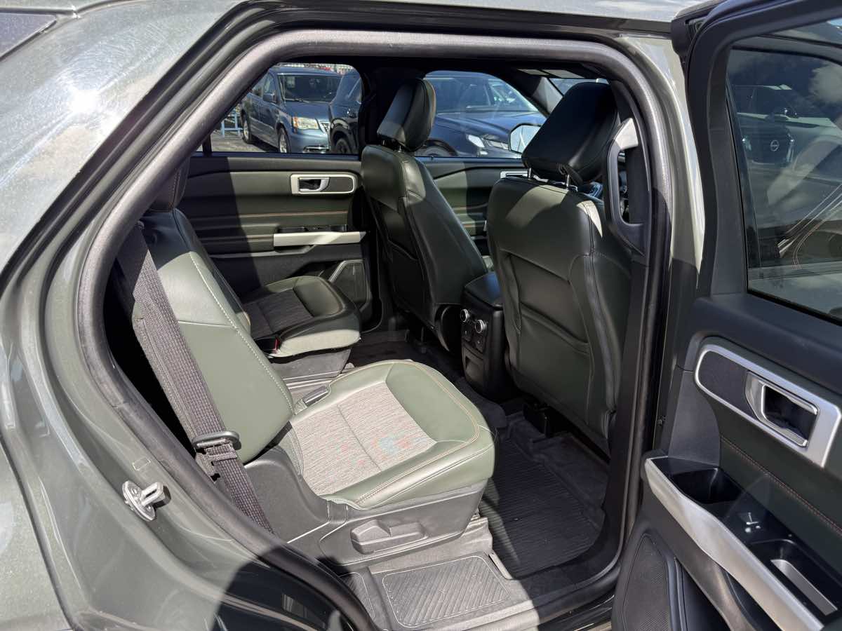 2022 Ford Explorer TIMBERLINE - Photo 13