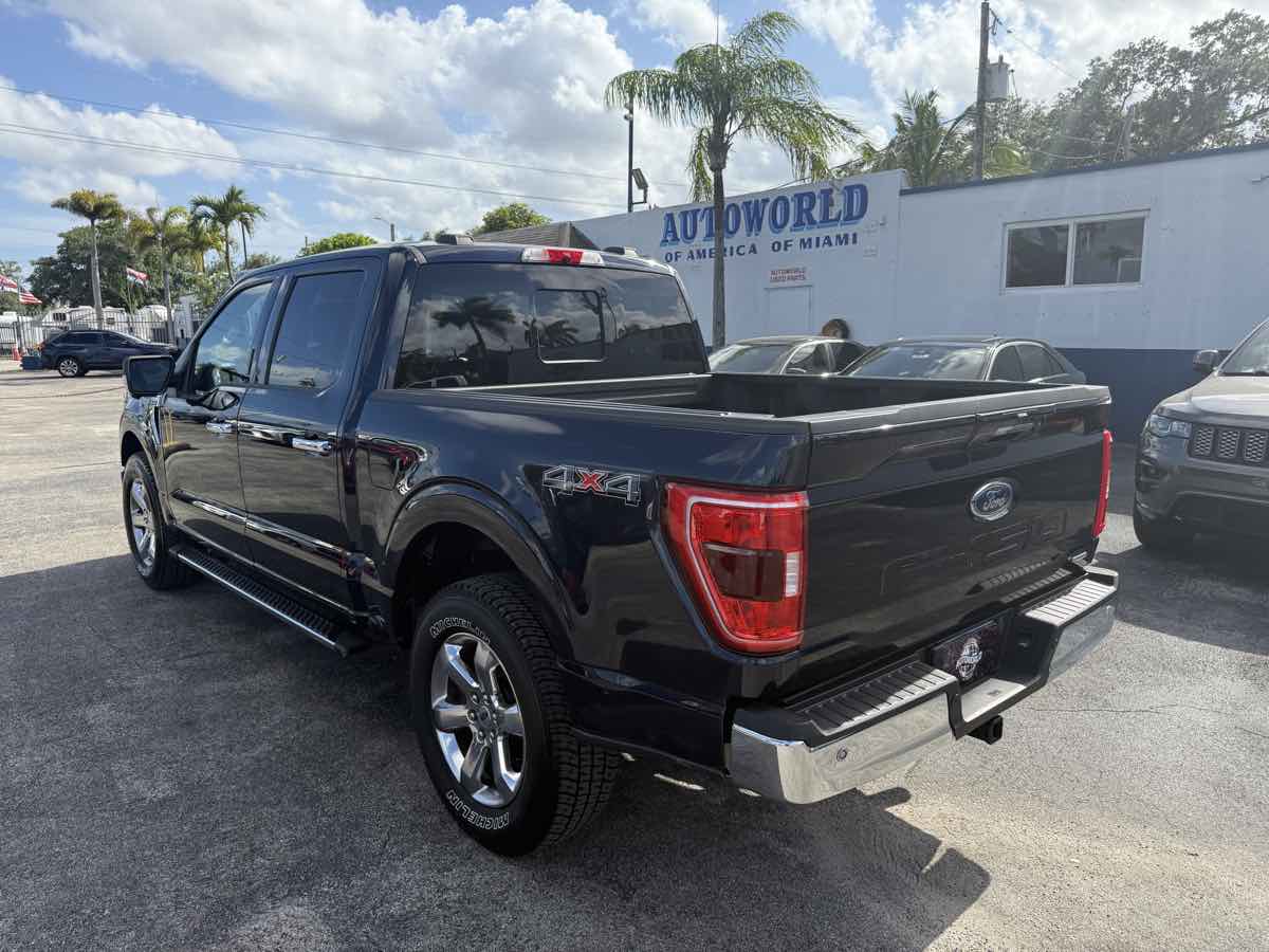 2021 Ford F-150 XLT photo 7