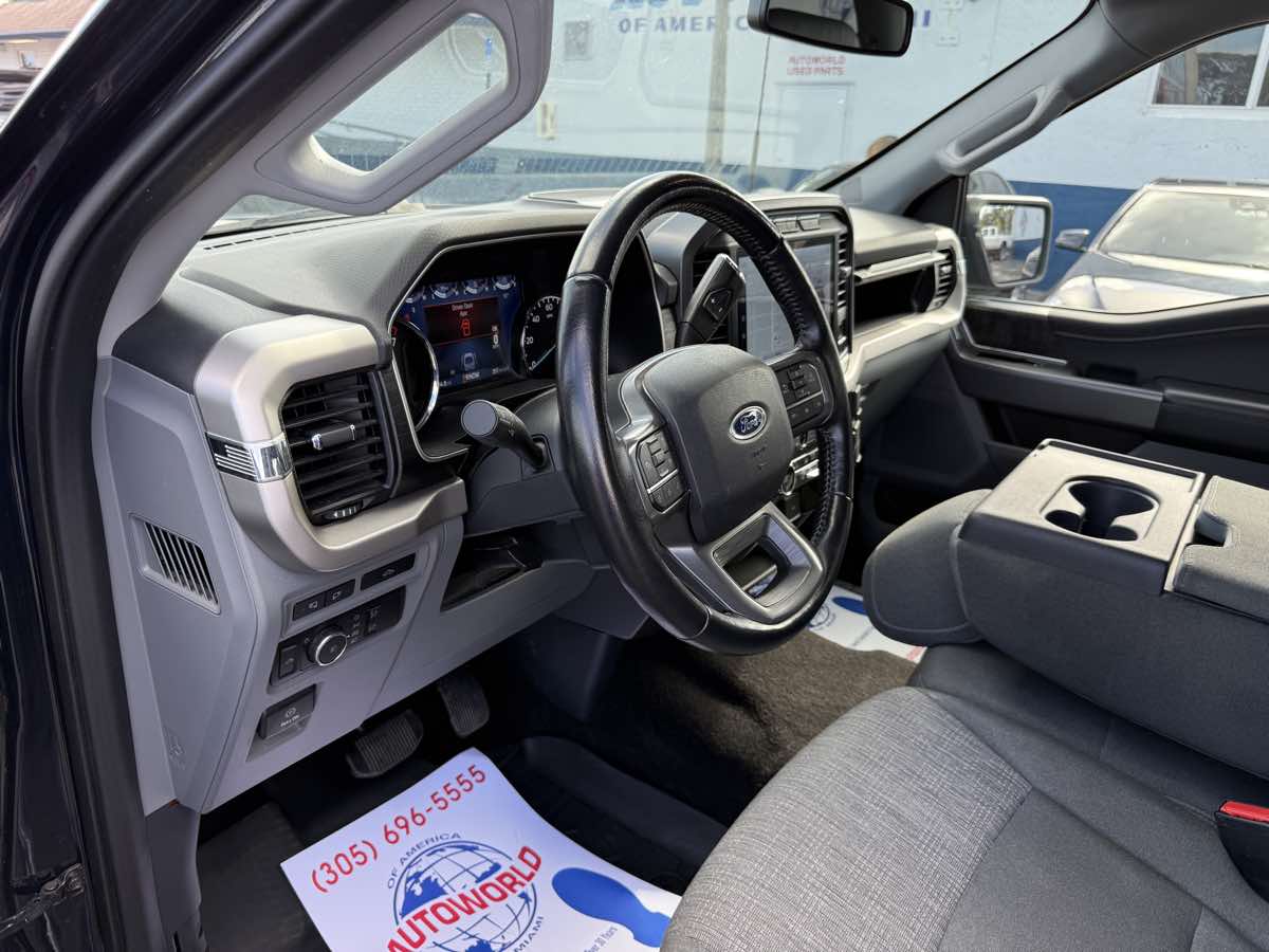2021 Ford F-150 XLT photo 12