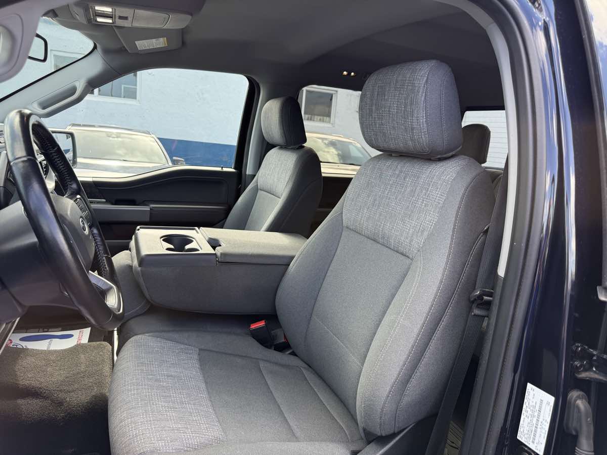 2021 Ford F-150 XLT photo 13