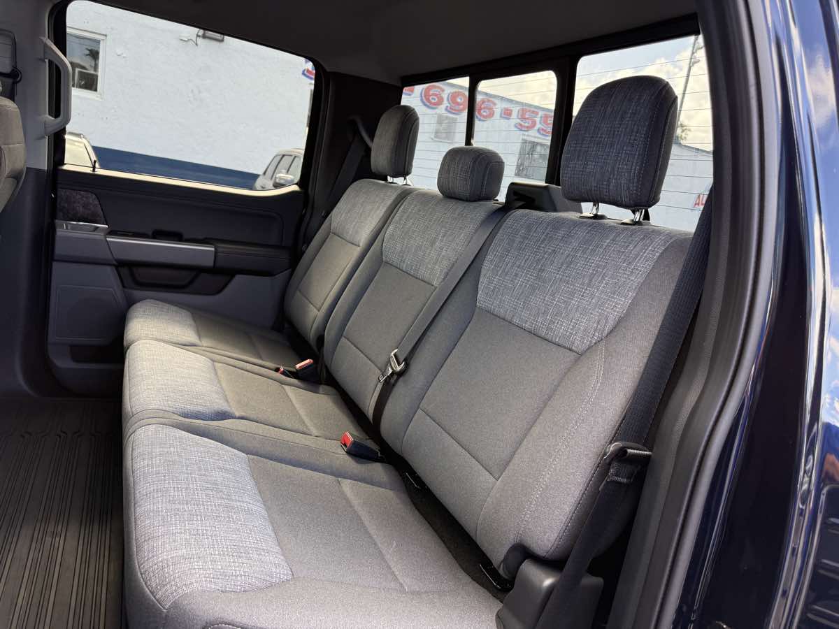 2021 Ford F-150 XLT photo 16