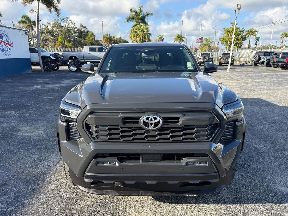 2024 Toyota Tacoma TRD Off Road - Photo 3