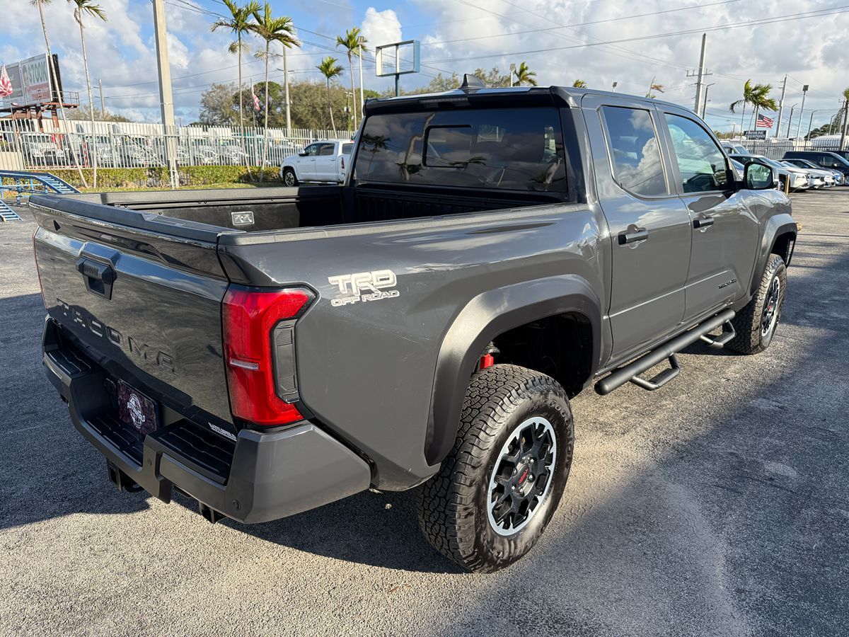 2024 Toyota Tacoma TRD Off Road - Photo 8
