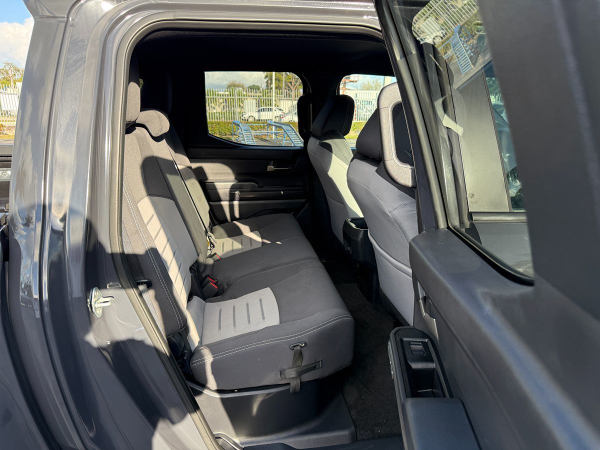 2024 Toyota Tacoma TRD Off Road - Photo 12
