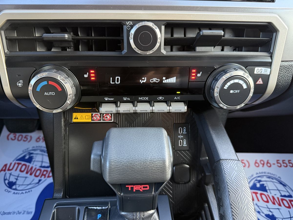 2024 Toyota Tacoma TRD Off Road - Photo 21