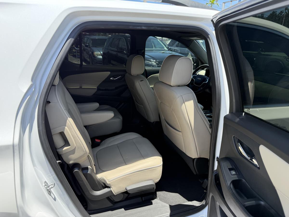 2022 Chevrolet Traverse Premier photo 20