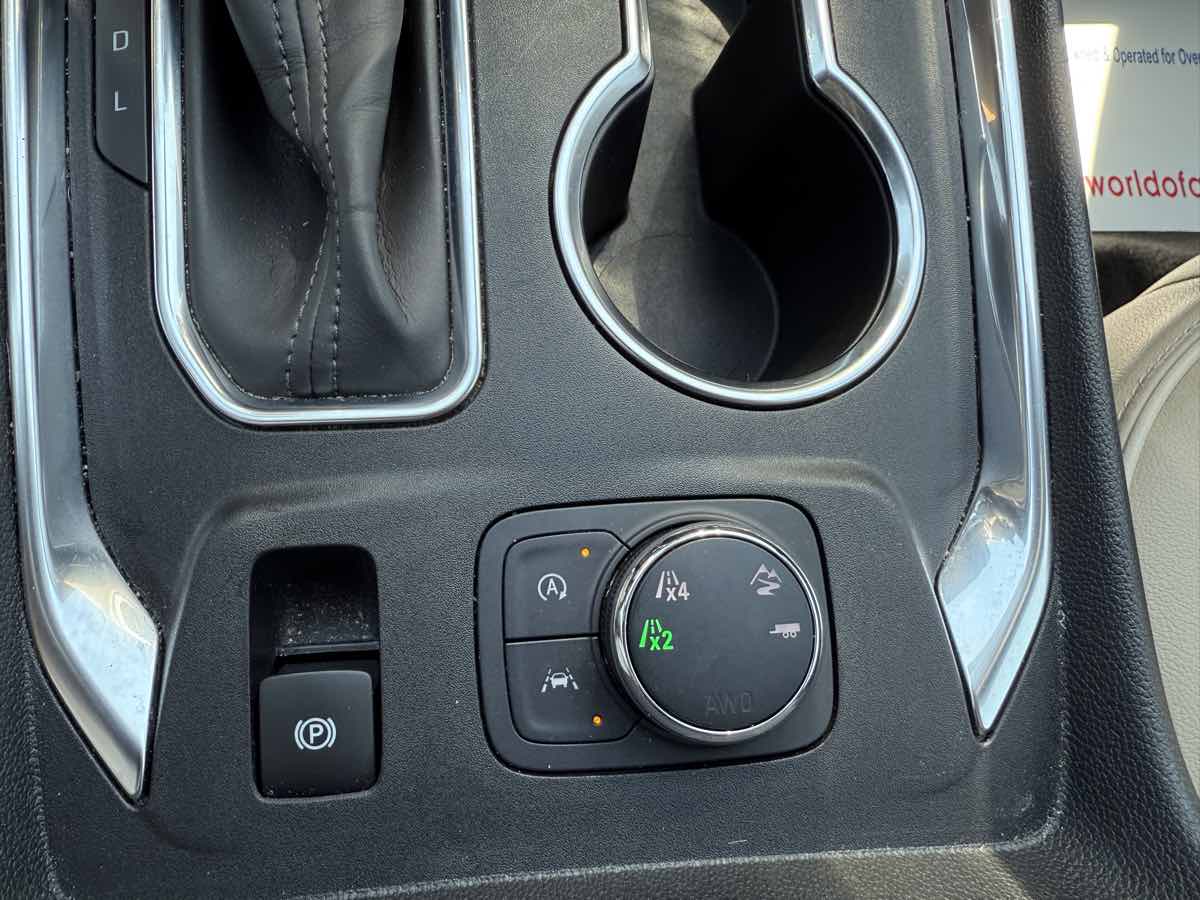 2022 Chevrolet Traverse Premier photo 49