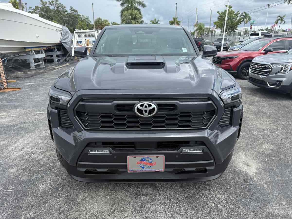 2024 Toyota Tacoma TRD Sport Double Cab 4x4 photo 4