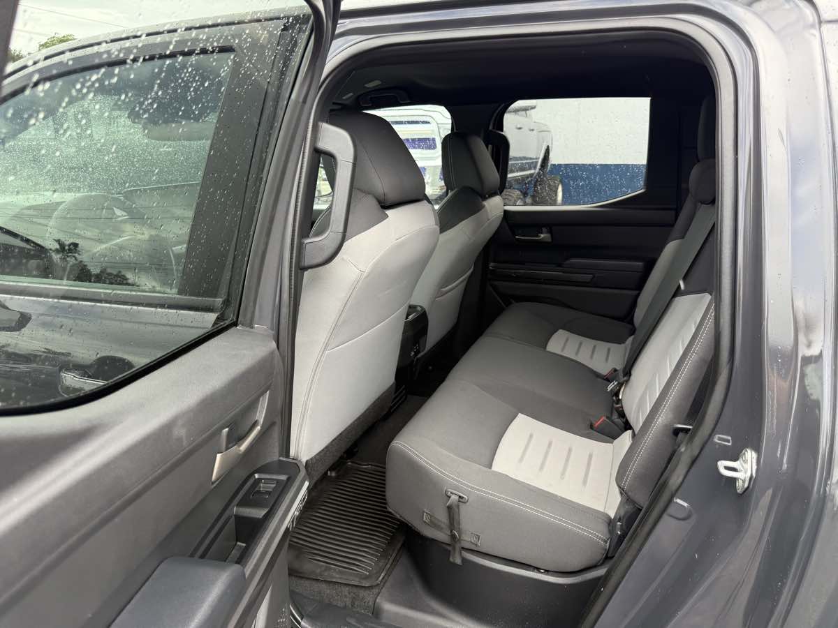 2024 Toyota Tacoma TRD Sport Double Cab 4x4 photo 16