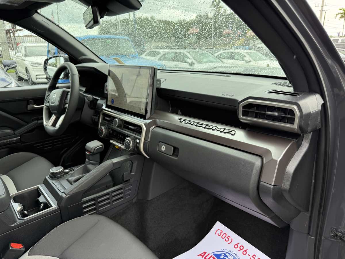 2024 Toyota Tacoma TRD Sport Double Cab 4x4 photo 27