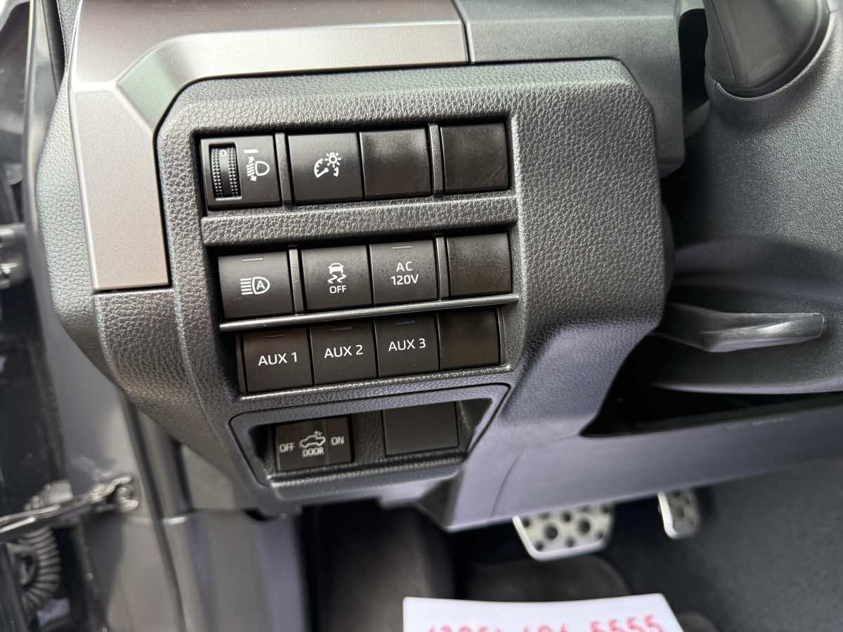 2024 Toyota Tacoma TRD Sport Double Cab 4x4 photo 34