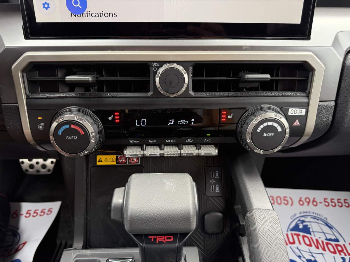 2024 Toyota Tacoma TRD Sport Double Cab 4x4 photo 49