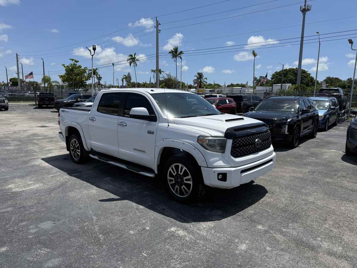 2018 Toyota Tundra SR5 CrewMax TRD photo 2