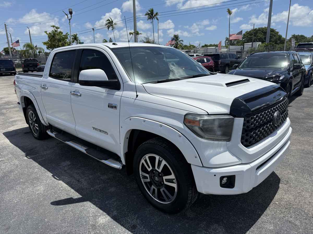 2018 Toyota Tundra SR5 CrewMax TRD photo 4