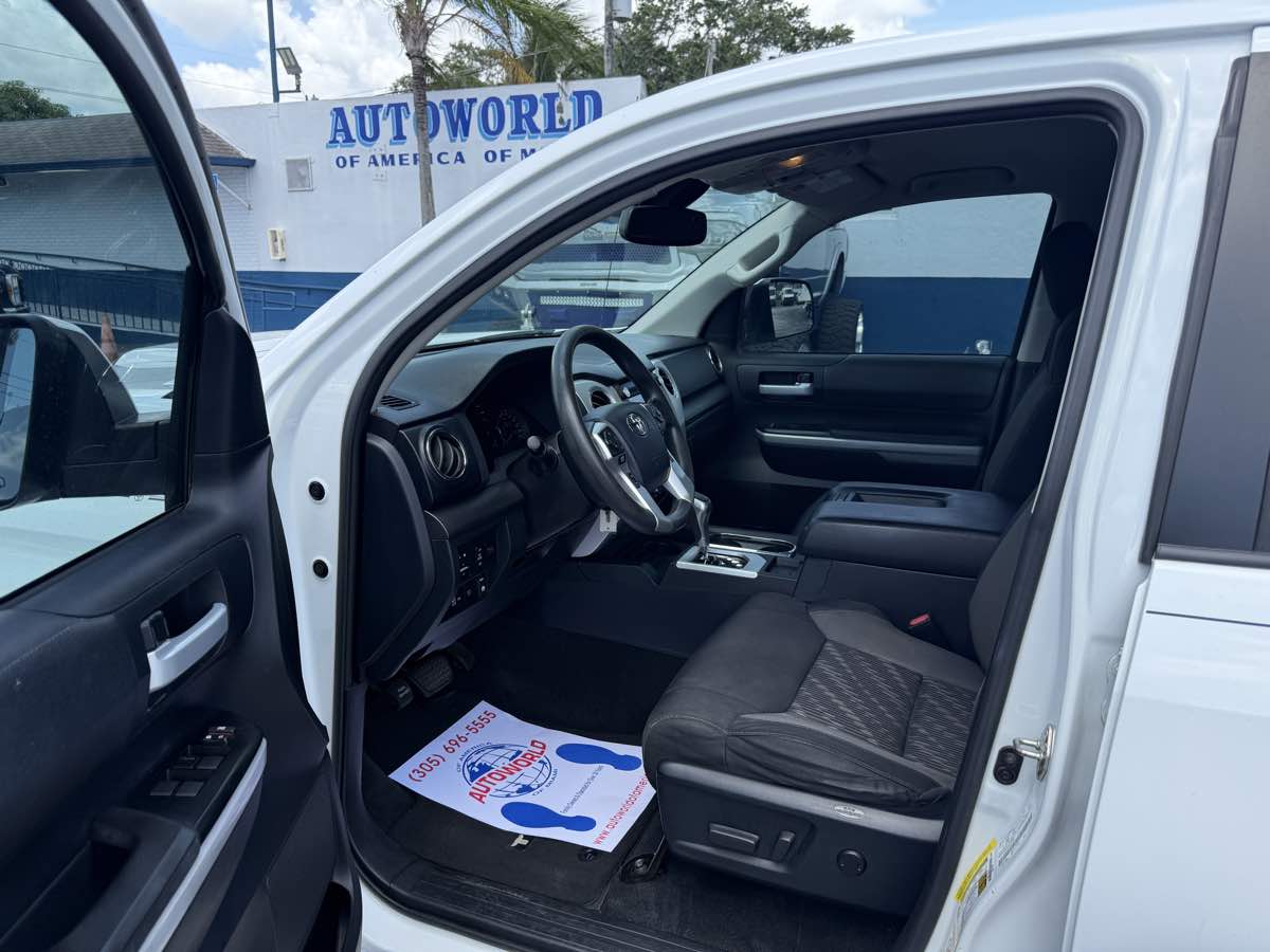 2018 Toyota Tundra SR5 CrewMax TRD photo 12