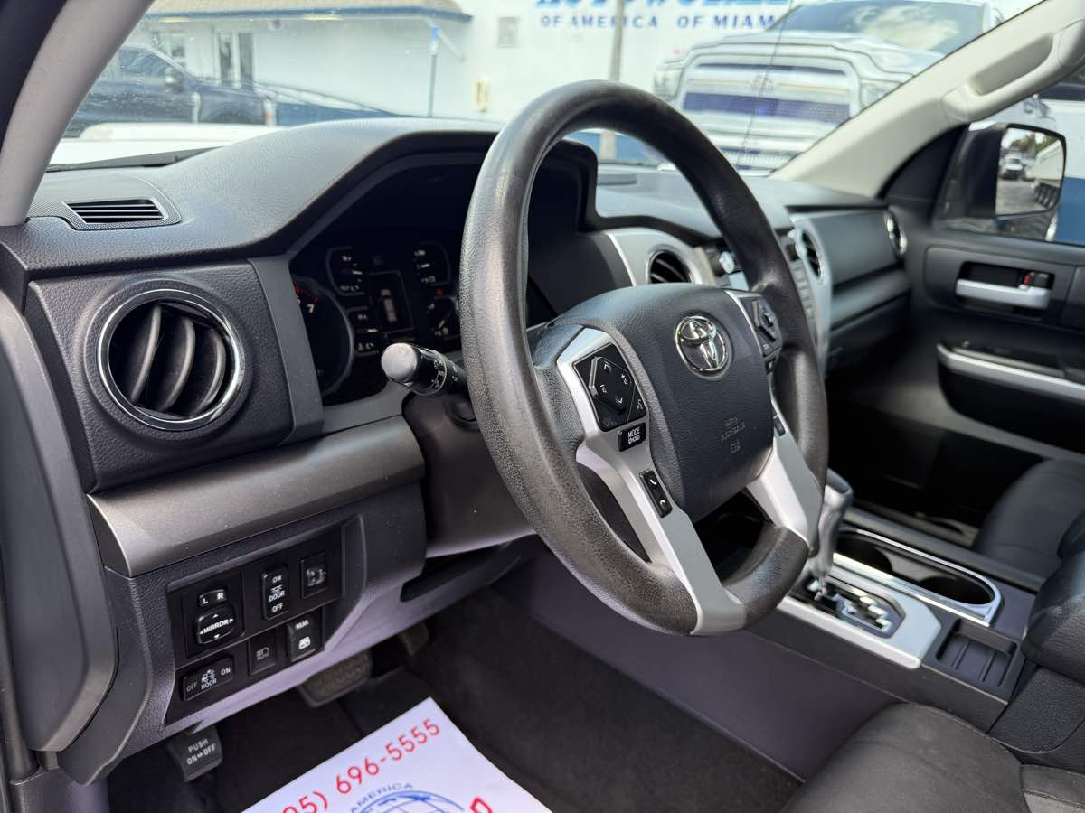 2018 Toyota Tundra SR5 CrewMax TRD photo 13