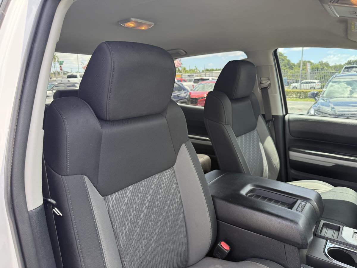 2018 Toyota Tundra SR5 CrewMax TRD photo 18