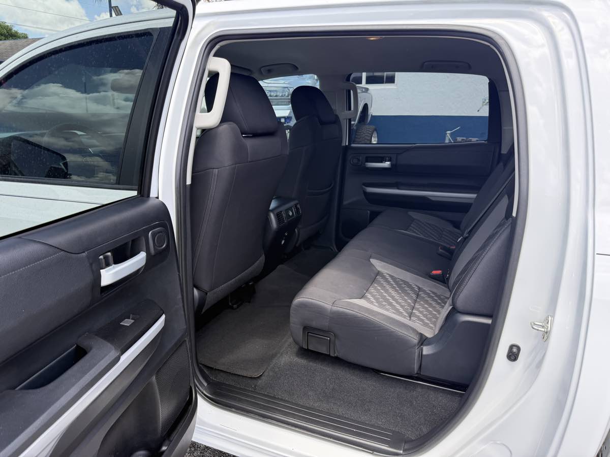 2018 Toyota Tundra SR5 CrewMax TRD photo 20