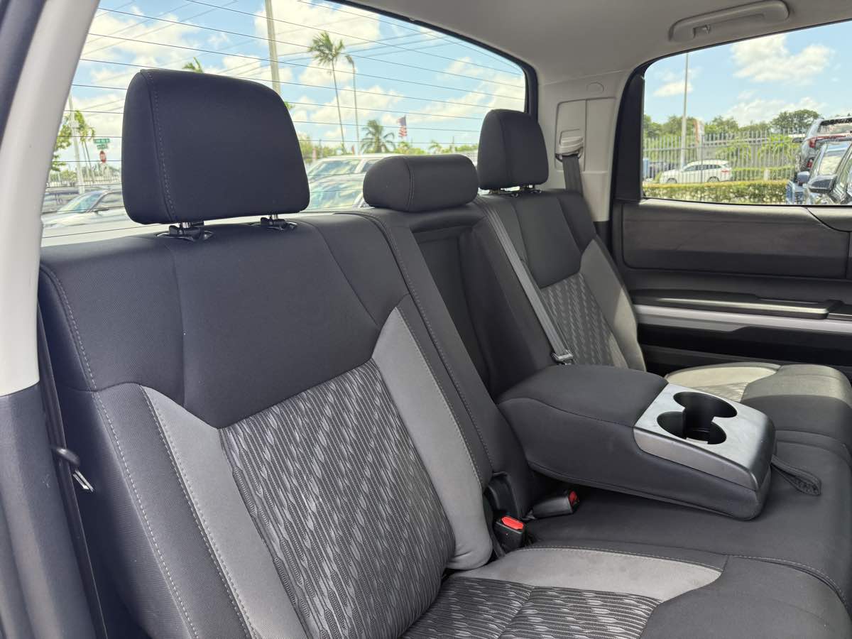 2018 Toyota Tundra SR5 CrewMax TRD photo 25