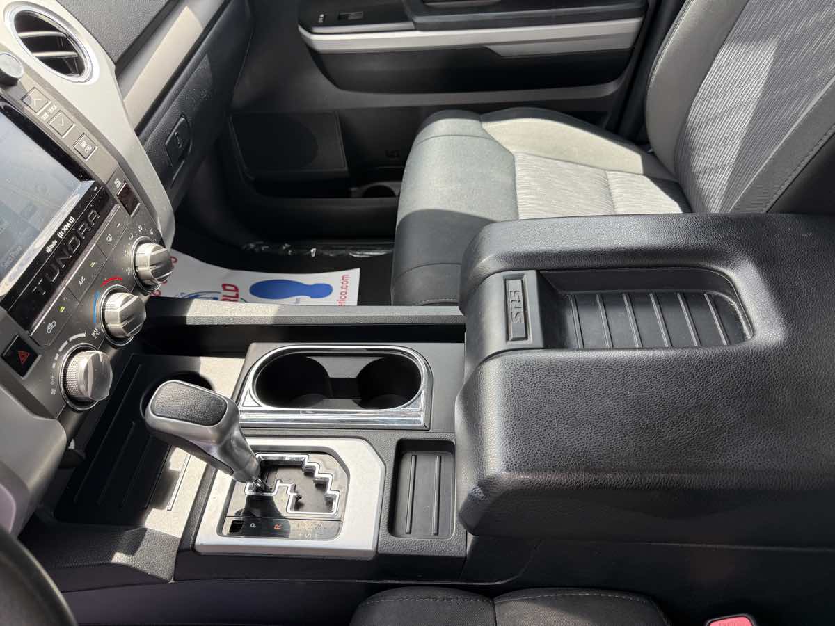 2018 Toyota Tundra SR5 CrewMax TRD photo 41
