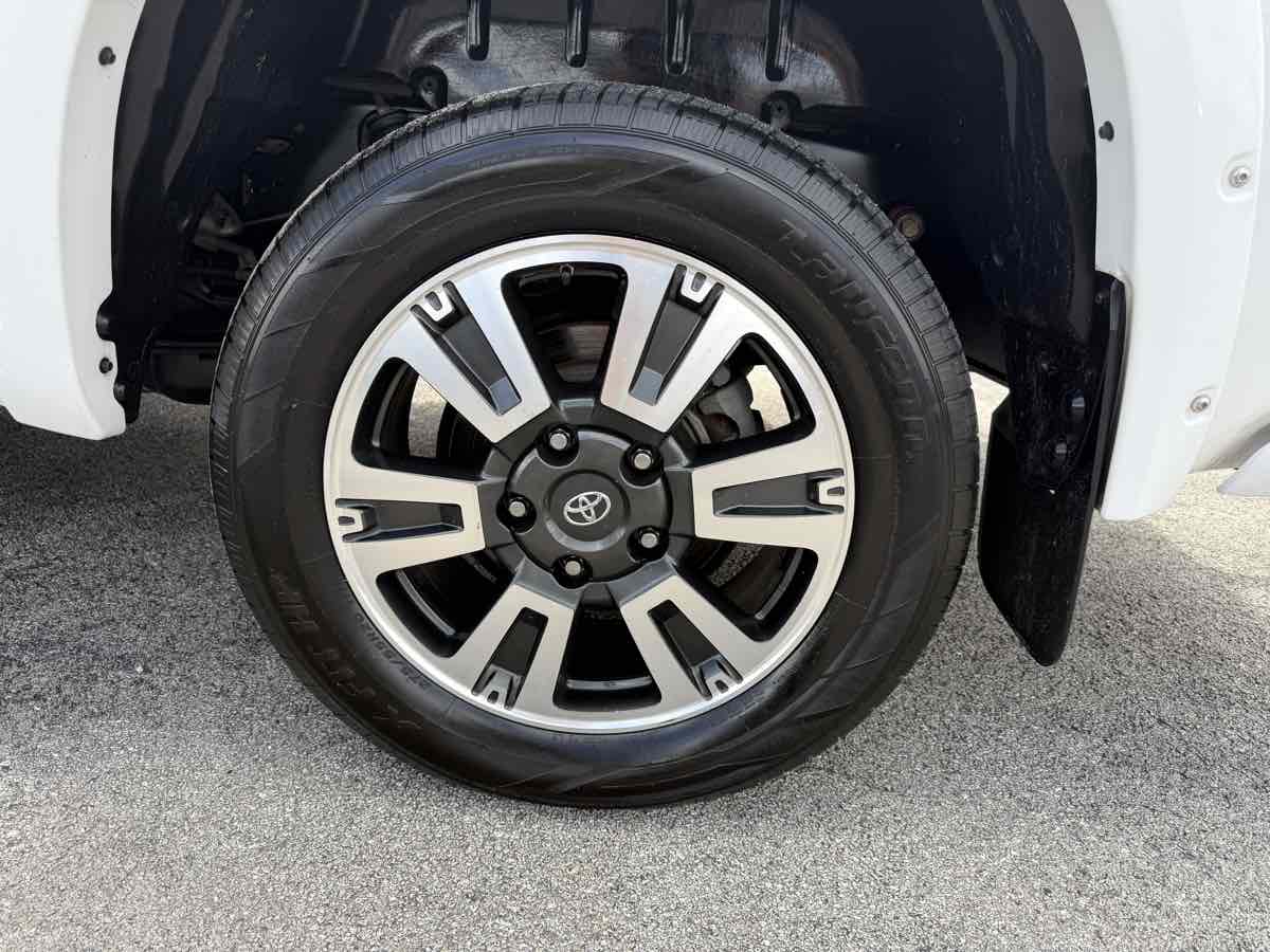 2018 Toyota Tundra SR5 CrewMax TRD photo 51
