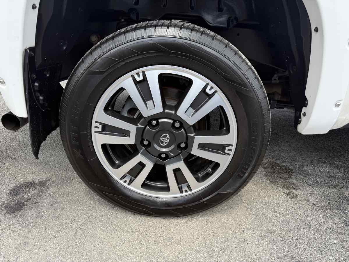2018 Toyota Tundra SR5 CrewMax TRD photo 52