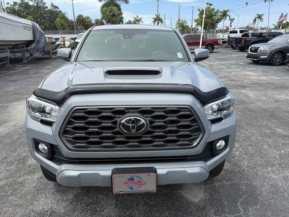 2021 Toyota Tacoma 4x4 TRD Sport Double Cab V6 photo 5