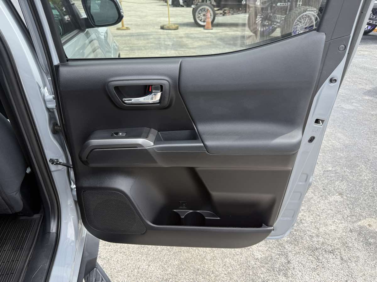 2021 Toyota Tacoma 4x4 TRD Sport Double Cab V6 photo 25