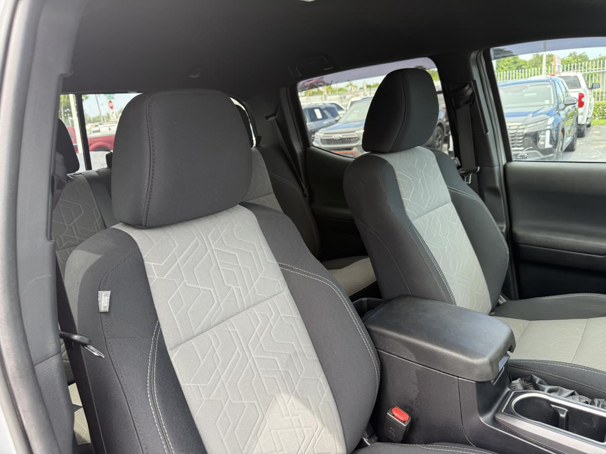 2021 Toyota Tacoma 4x4 TRD Sport Double Cab V6 photo 28