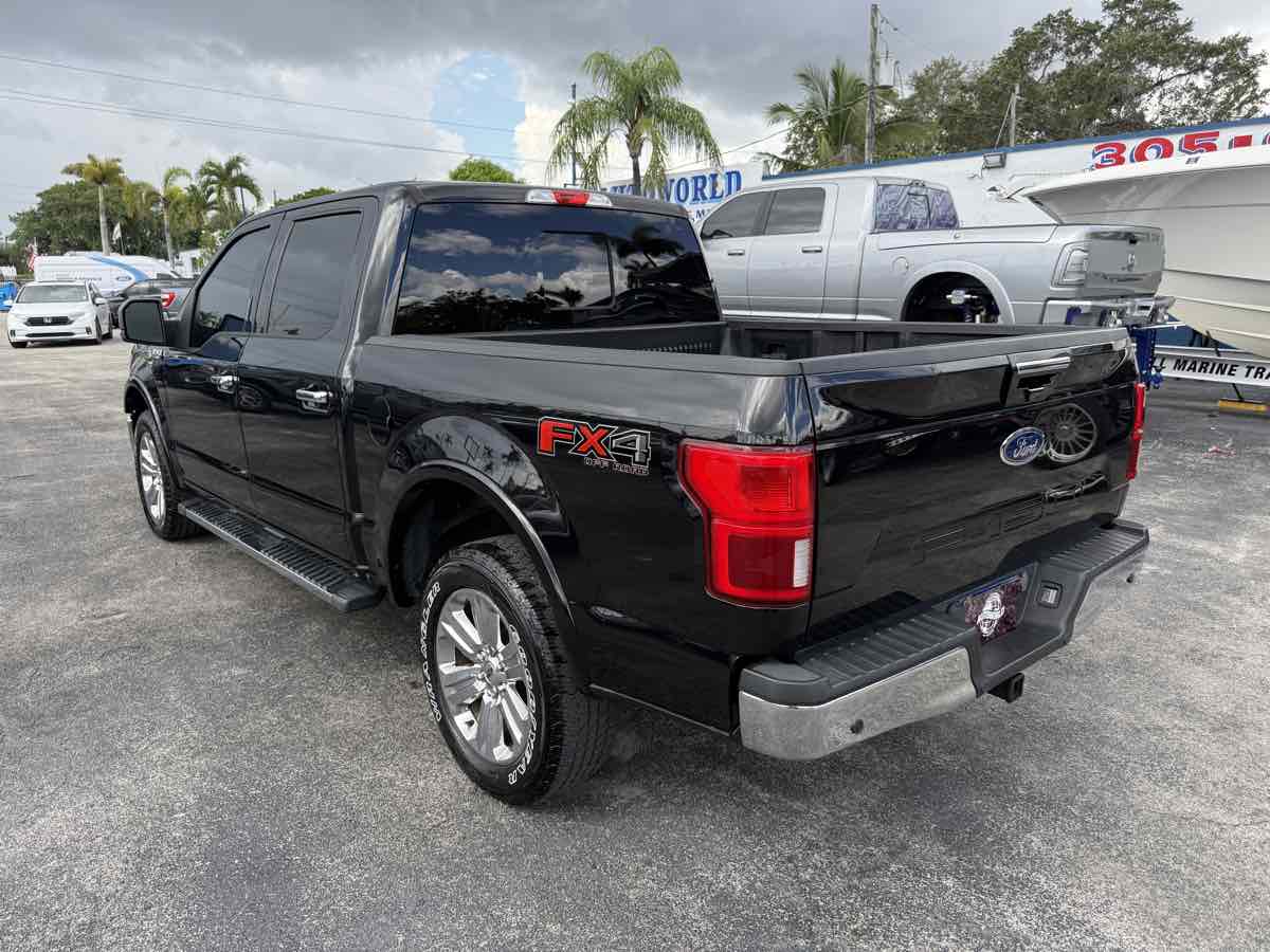2019 Ford F-150 Lariat photo 2