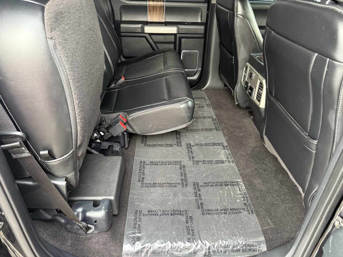 2019 Ford F-150 Lariat photo 17