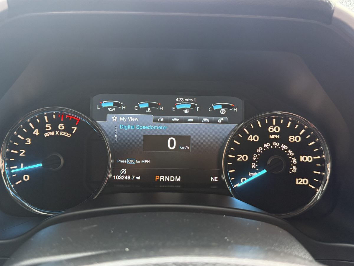 2019 Ford F-150 Lariat photo 25