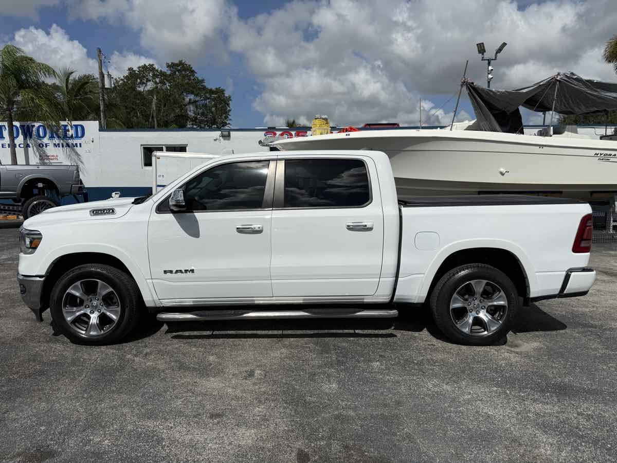 2022 Ram 1500 Laramie photo 5