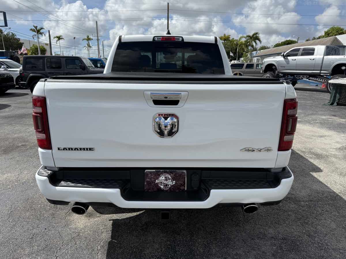2022 Ram 1500 Laramie photo 7