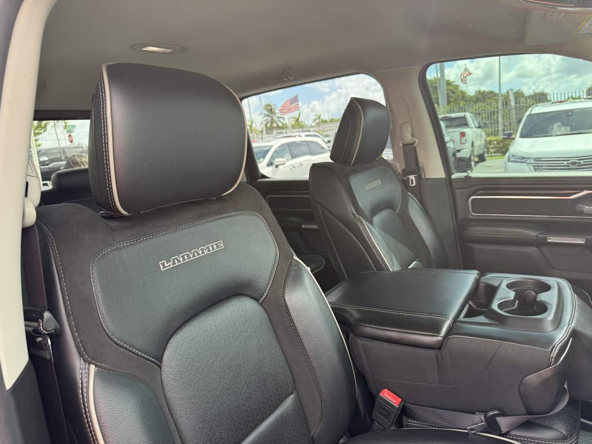 2022 Ram 1500 Laramie photo 23
