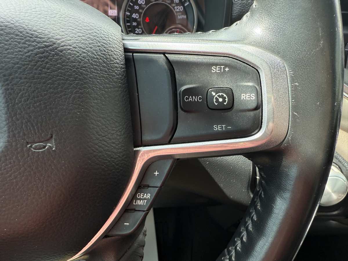 2022 Ram 1500 Laramie photo 30