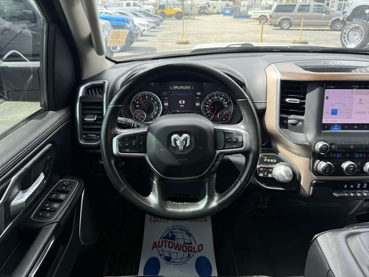 2022 Ram 1500 Laramie photo 32