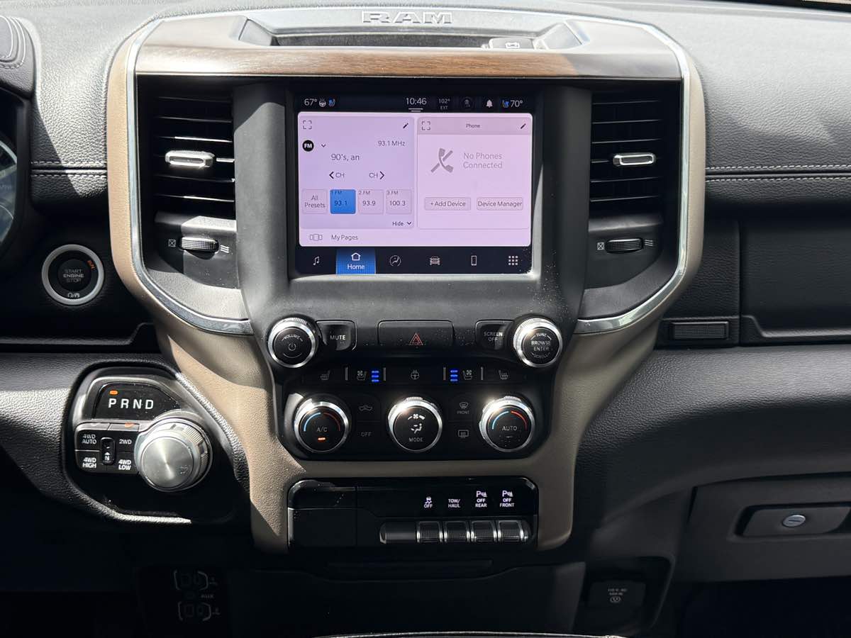 2022 RAM Ram 1500 Pickup Laramie - Photo 19
