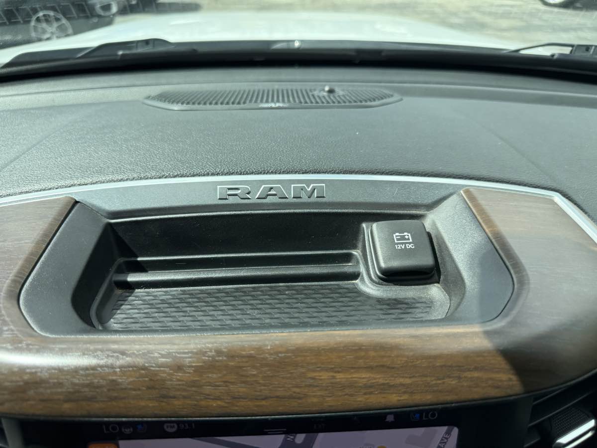 2022 Ram 1500 Laramie photo 47