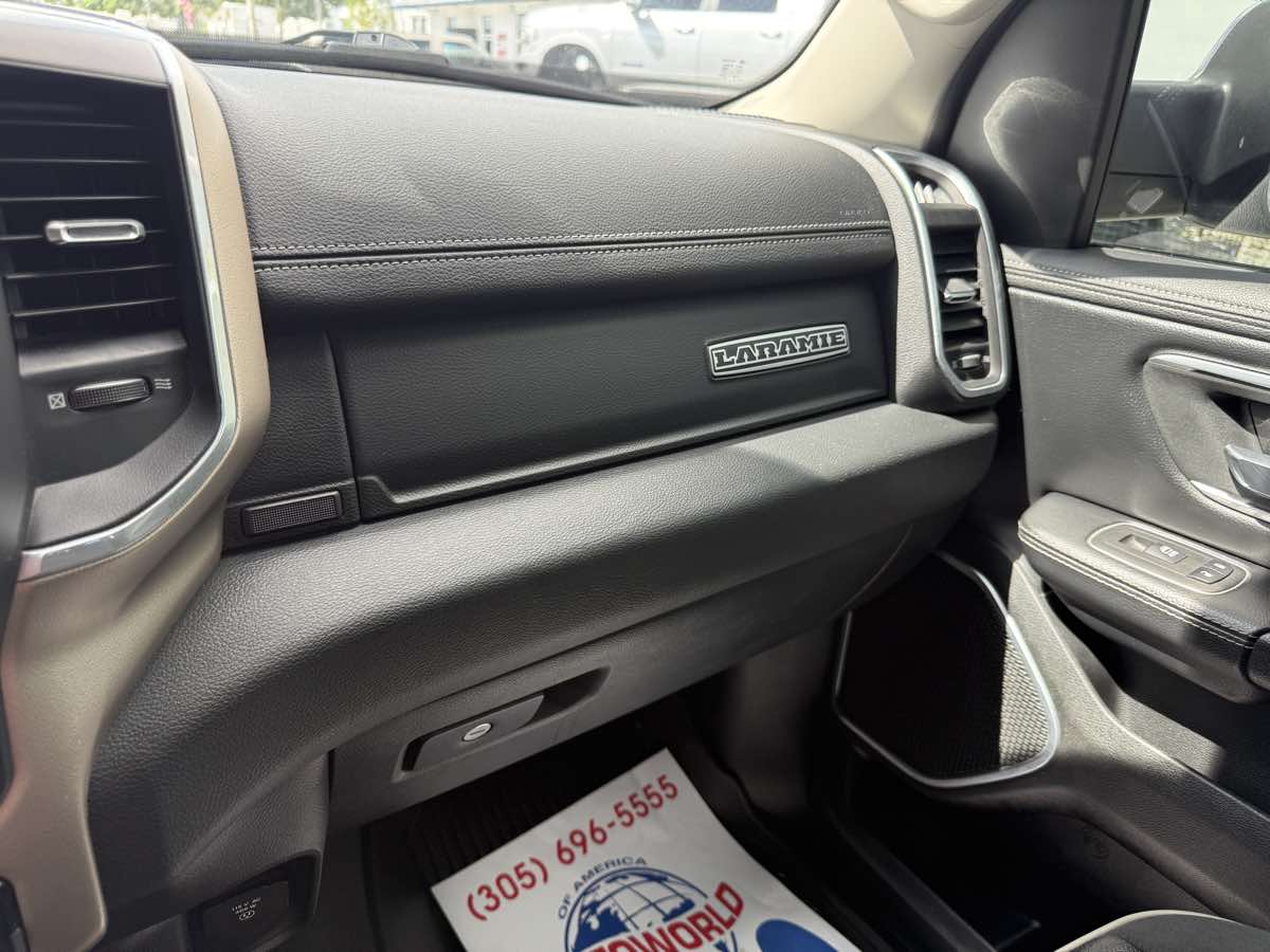 2022 Ram 1500 Laramie photo 48