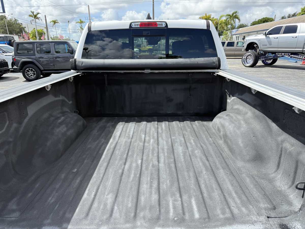 2022 RAM Ram 1500 Pickup Laramie - Photo 23