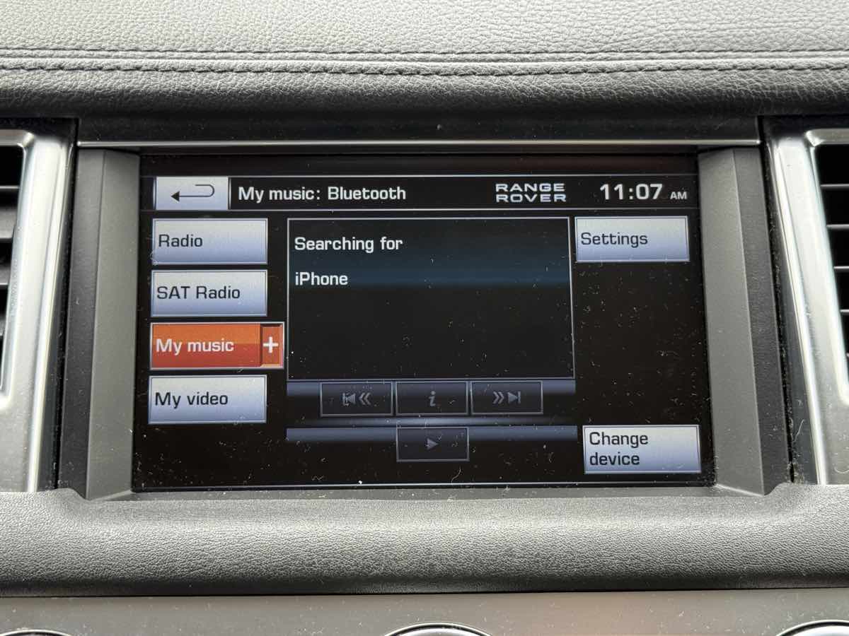 2012 Land Rover Range Rover Sport HSE photo 36