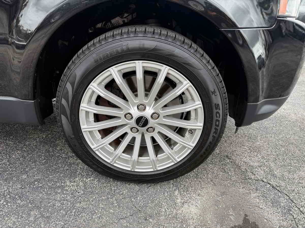 2012 Land Rover Range Rover Sport HSE photo 56