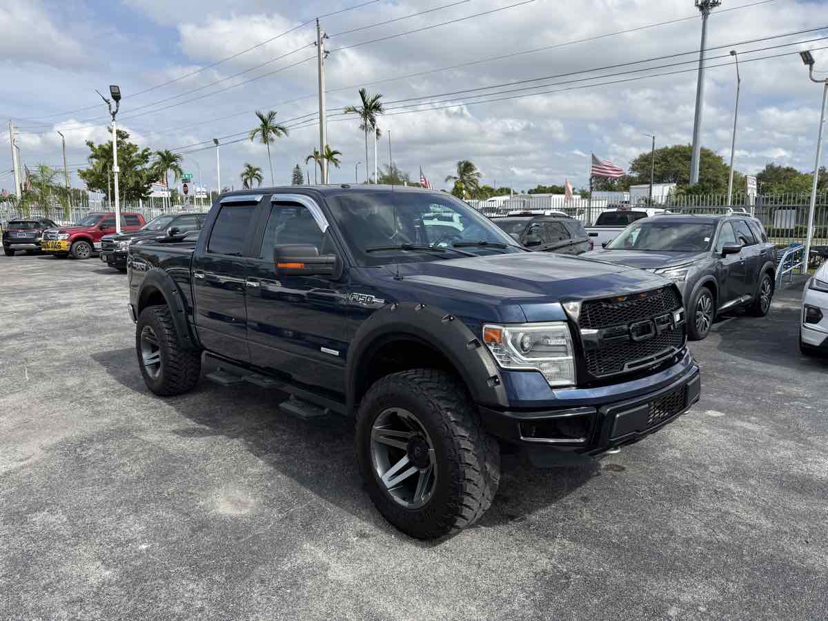 2014 Ford F-150 XLT photo 3