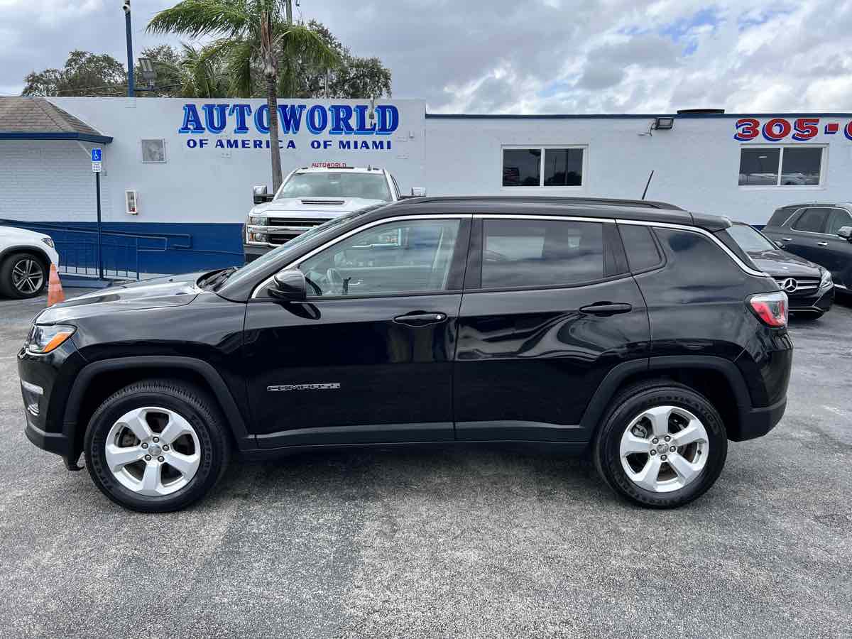 2019 Jeep Compass Latitude photo 5